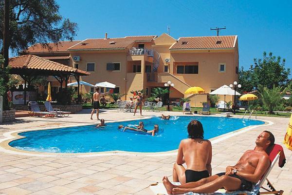 Poseidon Apartments Айос-Гордіос Екстер'єр фото
